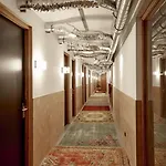 Hotel Q-factory