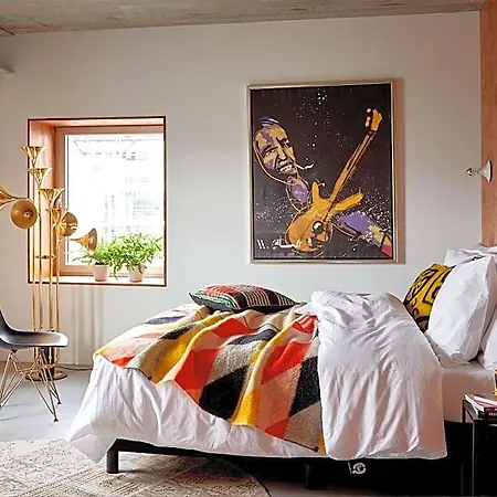 Q-factory Hotel Amsterdam