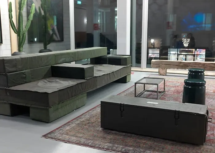 Q-factory Hotel Amsterdam