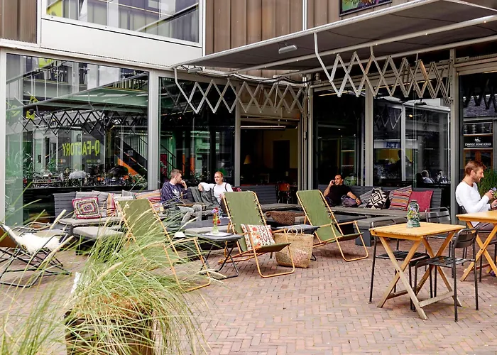 Отель Q-factory 3*